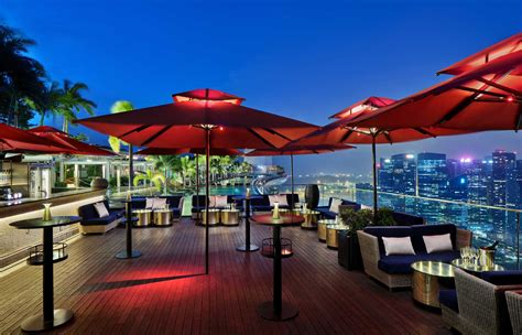 Rooftop Dining, SkyBar and Club Lounge in Singapore 